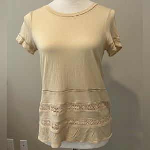 Aritzia boho t shirt